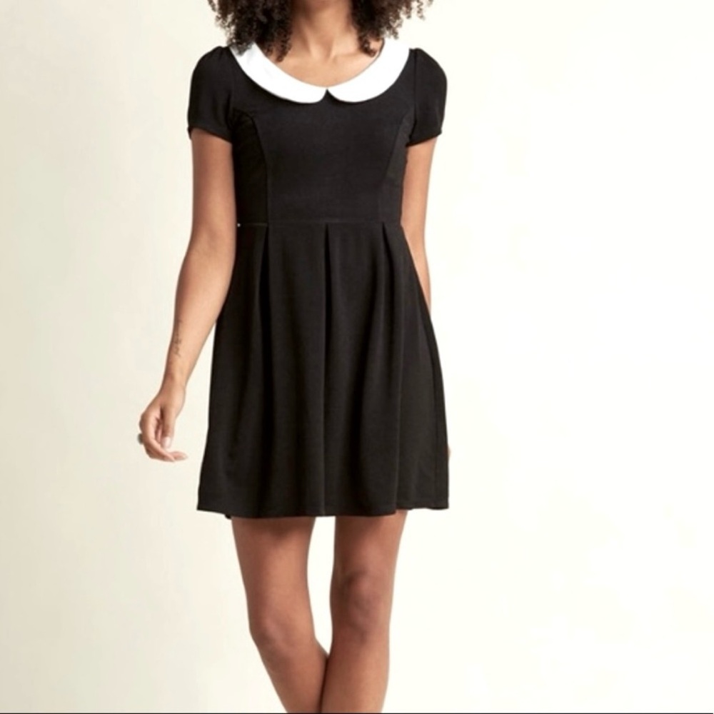 ModCloth Sunny Girl Black Dress With Peter Pan White Collar